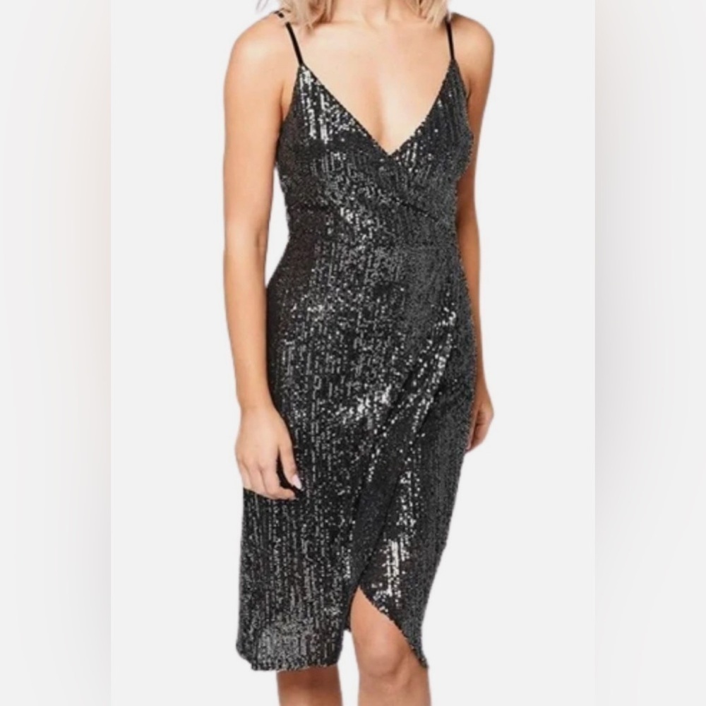 NEW Cupcakes & Cashmere Joelle Wrap Party Sequins Midi Dress Black Sz S